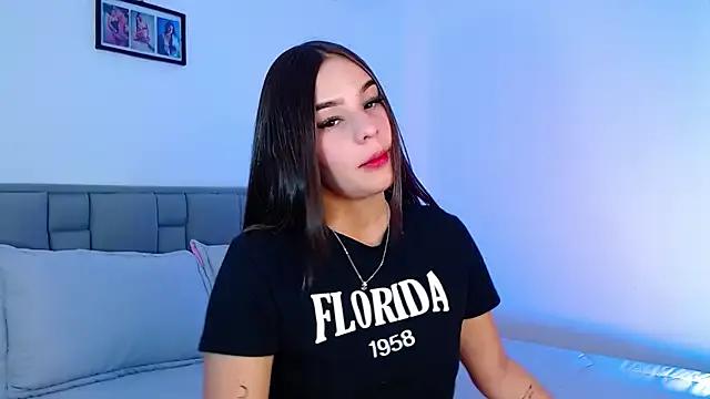 Freechat x_isabela_x on StripChat