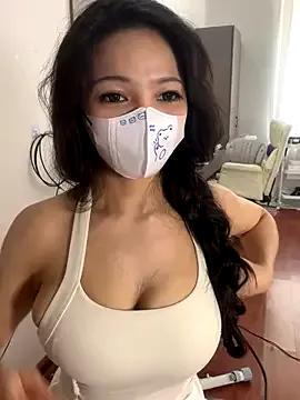 xiongmaobb from StripChat is Freechat