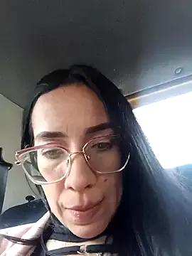 YaraDuarte from StripChat is Freechat