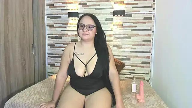 Yayis-Scott from StripChat is Freechat