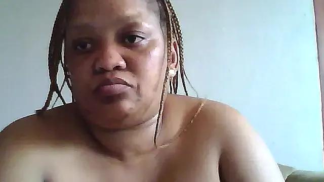 Yellobonepussy from StripChat is Freechat