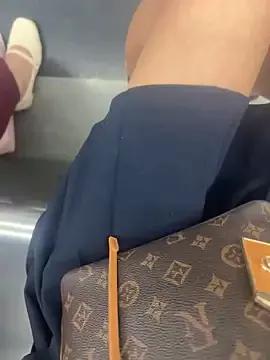 Freechat yimisun01 on StripChat