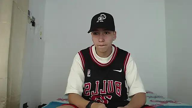 Your_favorite_ftm_ from StripChat is Freechat