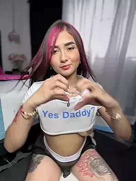 YummyCherryXXX from StripChat is Freechat