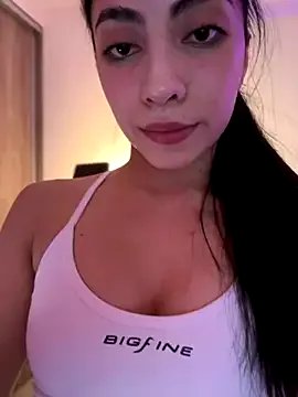 Freechat ZaraaFox on StripChat