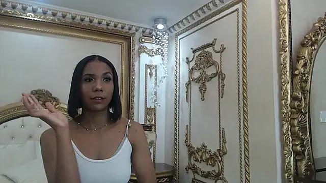 ZaraRoux from StripChat is Freechat