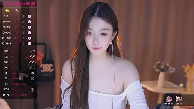 zhdhdbdkx from StripChat