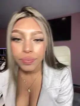 ZoeMiller_Pink from StripChat is Freechat
