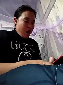 Freechat zubu-ti on StripChat